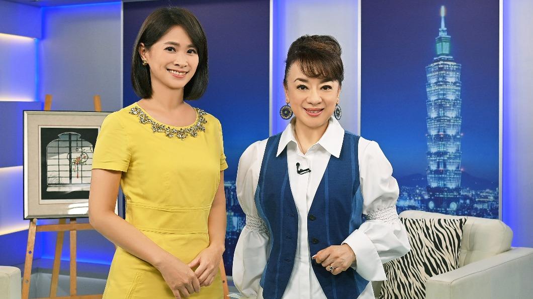 翁倩玉接受侯乃榕專訪。(圖/台視提供)