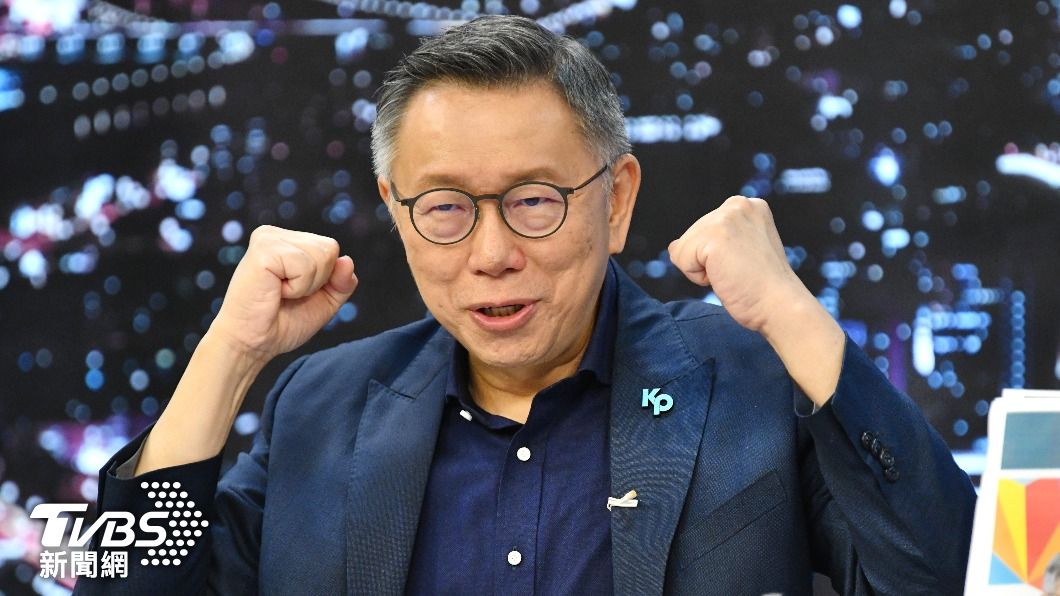 民眾黨主席柯文哲接受TVBS節目《TVBS戰情室》專訪。(圖/胡瑞麒攝)