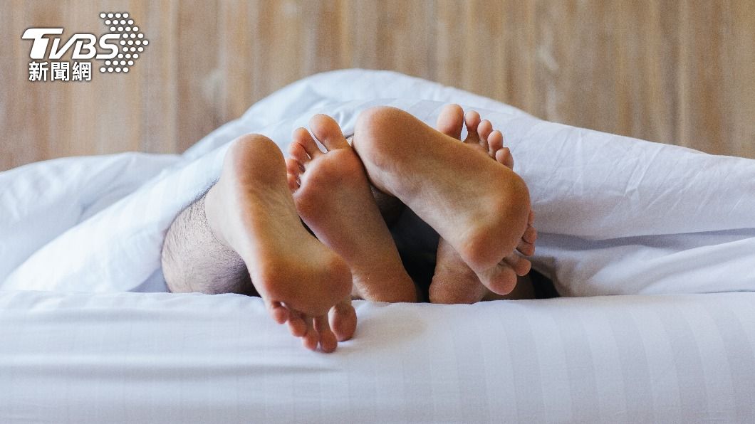 妻子常要求老公半夜行房。(示意圖,非當事人/shutterstock達志影像)