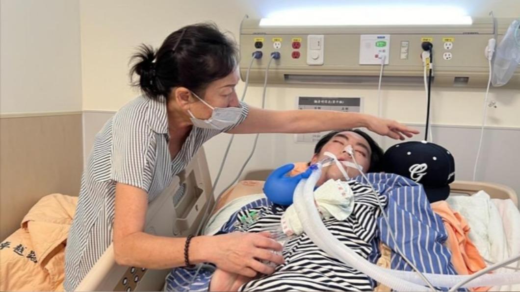 士林火災!25歲男星「倒臥火場」昏迷指數3 插管近況曝