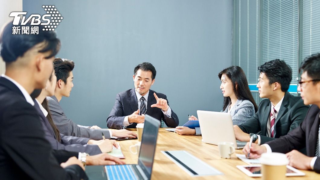 雙魚座人際交流廣,有望吸引財務機會。(示意圖,非當事人/shutterstock達志影像)