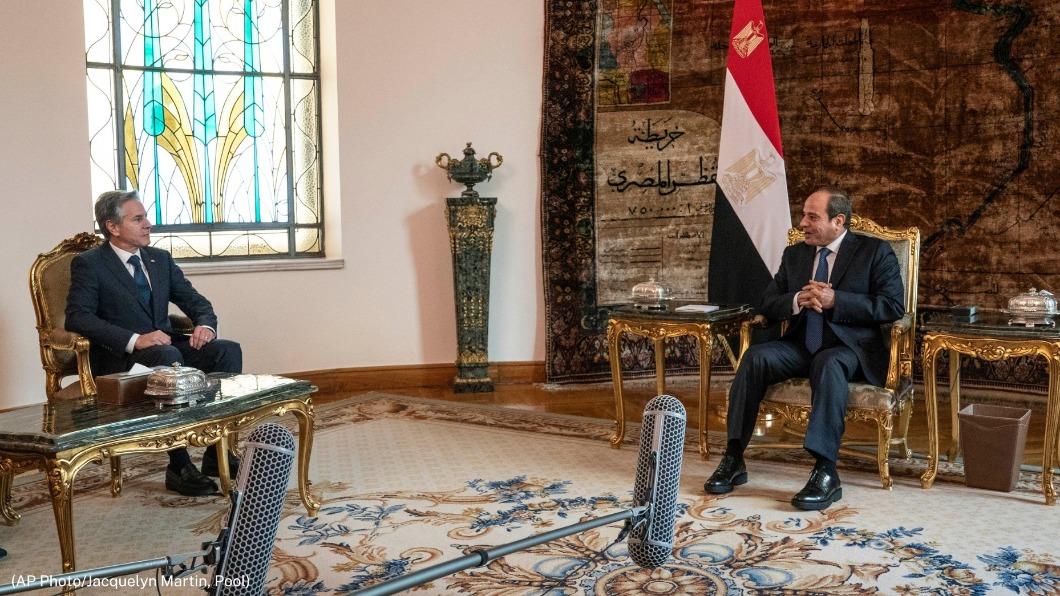 美國國務卿布林肯(Antony Blinken)15日與埃及總統塞西(Abdel Fattah al-Sisi)會晤。(圖/翻攝自 推特@SecBlinken)