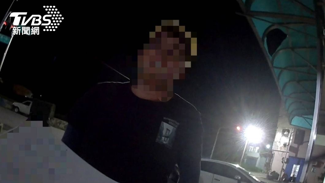陳男相當感謝員警的協助。(圖/TVBS)