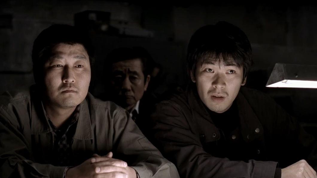 《殺人回憶》改編自華城連環殺人案。(圖/翻攝自IMDb)