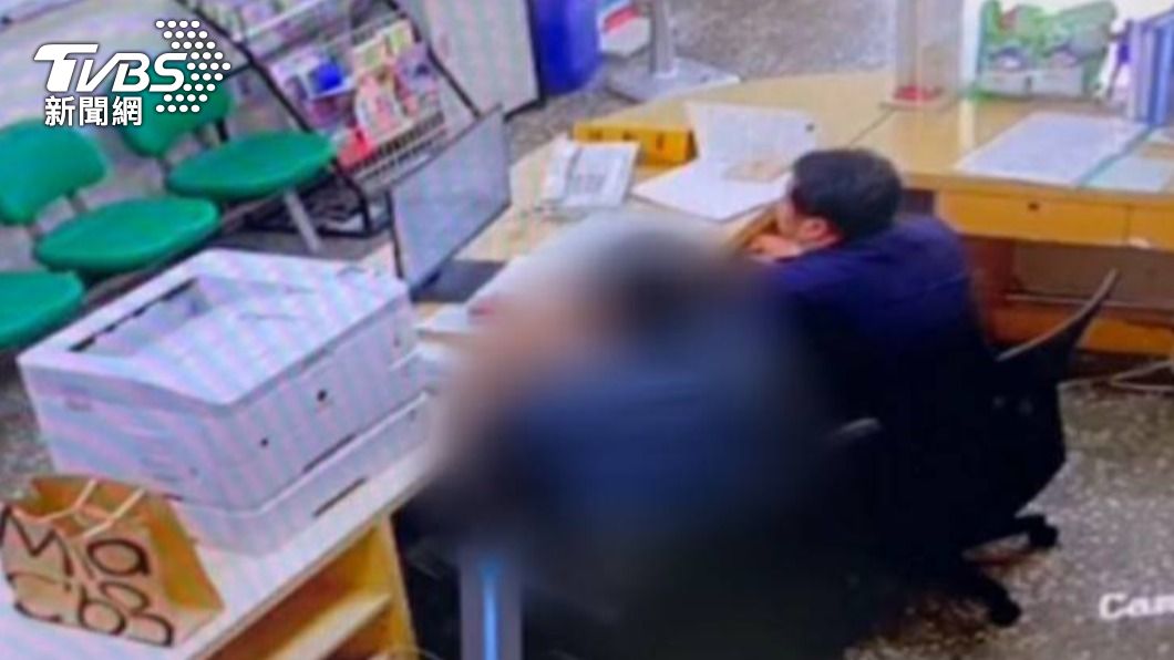 員警協助調閱監視器,卻未對林姓男子製作筆錄、開立案件證明單。(圖/TVBS)