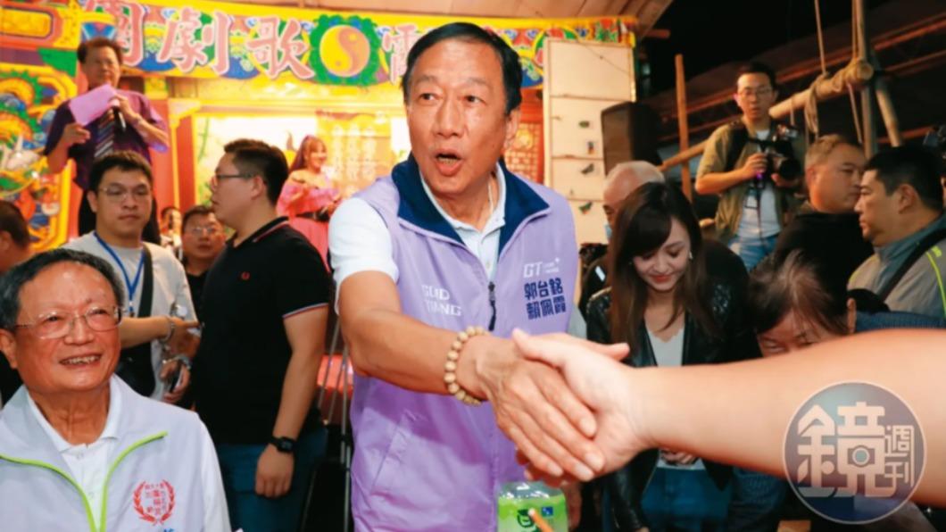 賴佩霞功成身退！「最新民調太震撼」郭台銘備妥2案與柯營磋商