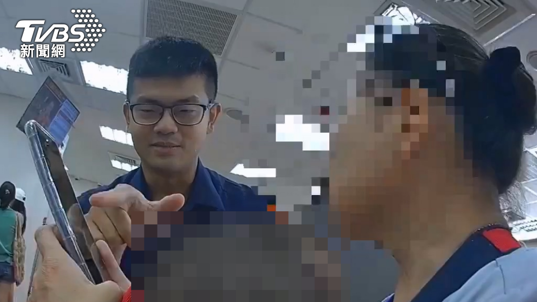 警方解釋詐騙模式。(圖/TVBS)