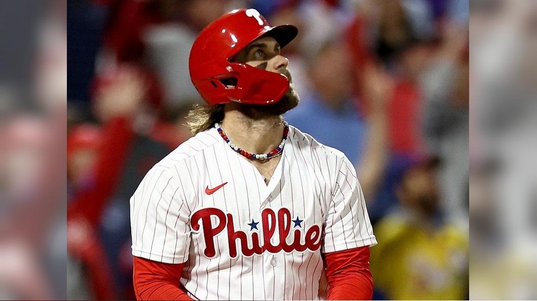 MLB／費城人兩局三轟棒打響尾蛇　國聯冠軍賽首戰告捷