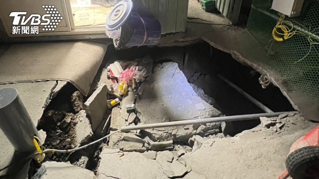 竹北驚現2M天坑!才釀瓦斯外洩 爆已「3度坍塌」直逼住宅