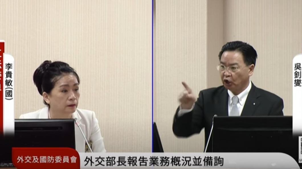 立院開戰!藍委譙「無能」 吳釗燮怒拍桌:人身攻擊要道歉