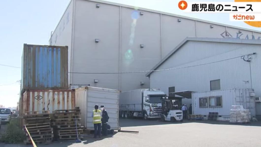 該貨櫃重達1.7公噸，砸傷廣森武美。（圖／翻攝自鹿兒島電視台）