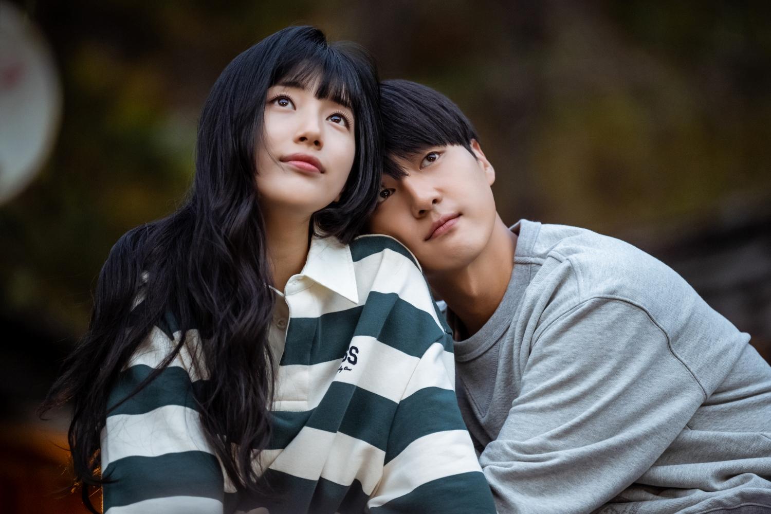 秀智(左)、梁世宗都對於能接演本劇相當興奮。(圖/Netflix提供)