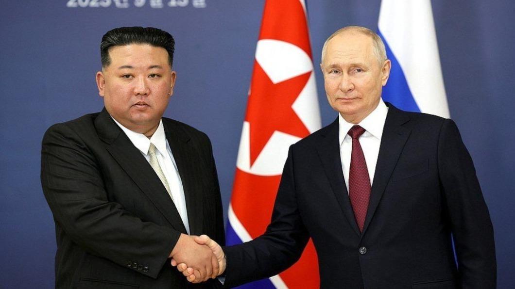 金正恩與普欽會面。（圖／翻攝自Twitter@mfa_russia）