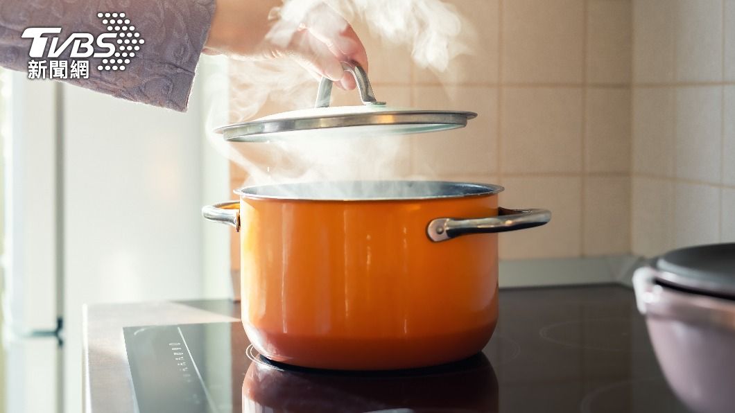邱品齊強調香菇一定要充分煮熟。（示意圖／shutterstock達志影像）