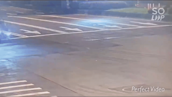 車禍發生過程。(圖/TVBS)