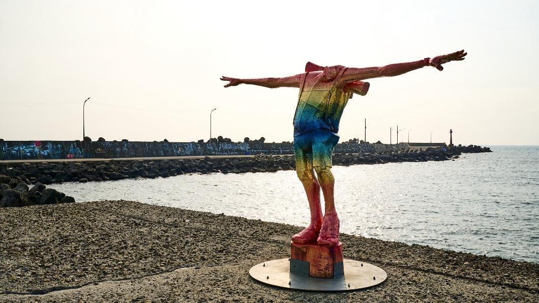 日本阿部乳坊「旅途之海」特展　5作品彌陀漁港登場