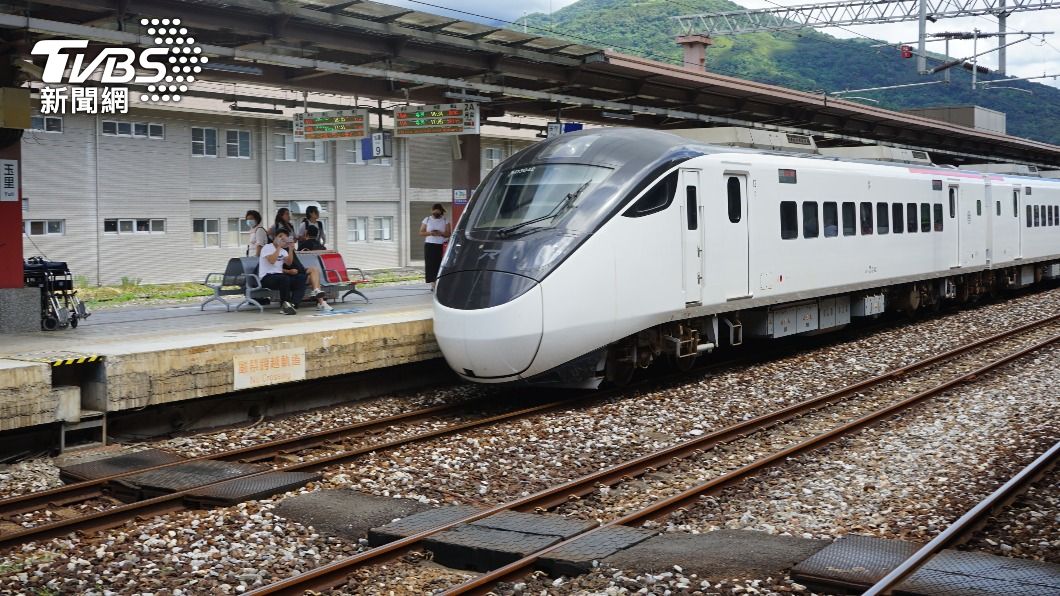 EMU3000投入花東線尖峰時段 太魯閣、普悠瑪改至離峰
