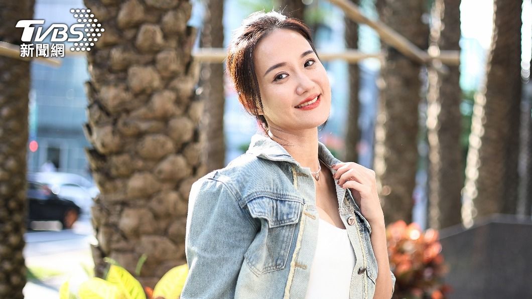 何妤玟亮麗的狀態宛若少女。(圖/張哲鳴攝)