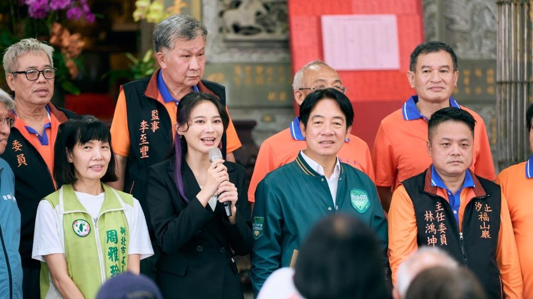 民進黨總統參選人賴清德今(20日)上午赴新北市汐止區與立委賴品妤分別參拜建凌宮、顯應廟。(圖/賴品妤辦公室提供)