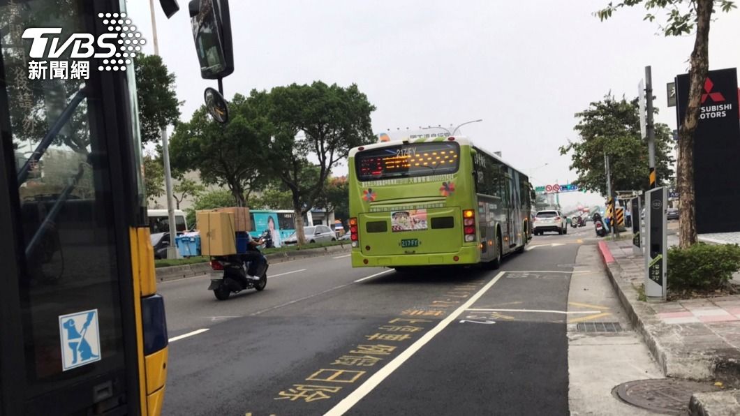 台塑5千員工進駐內湖 北市:調整公車班距紓解等車人潮