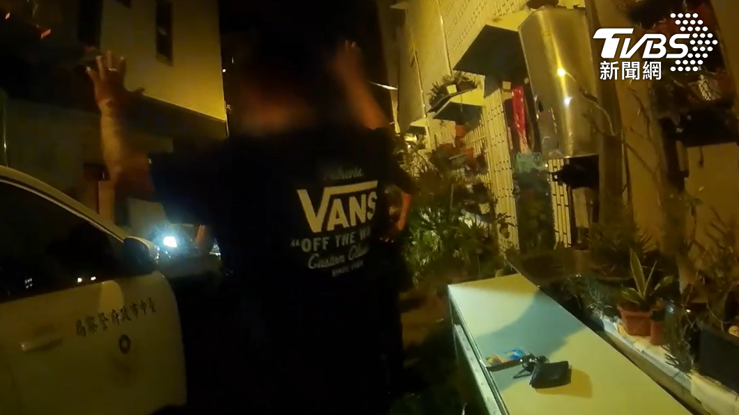 扯說是朋友提款卡!警要求查訪 車手唬爛:他半身不遂不方便