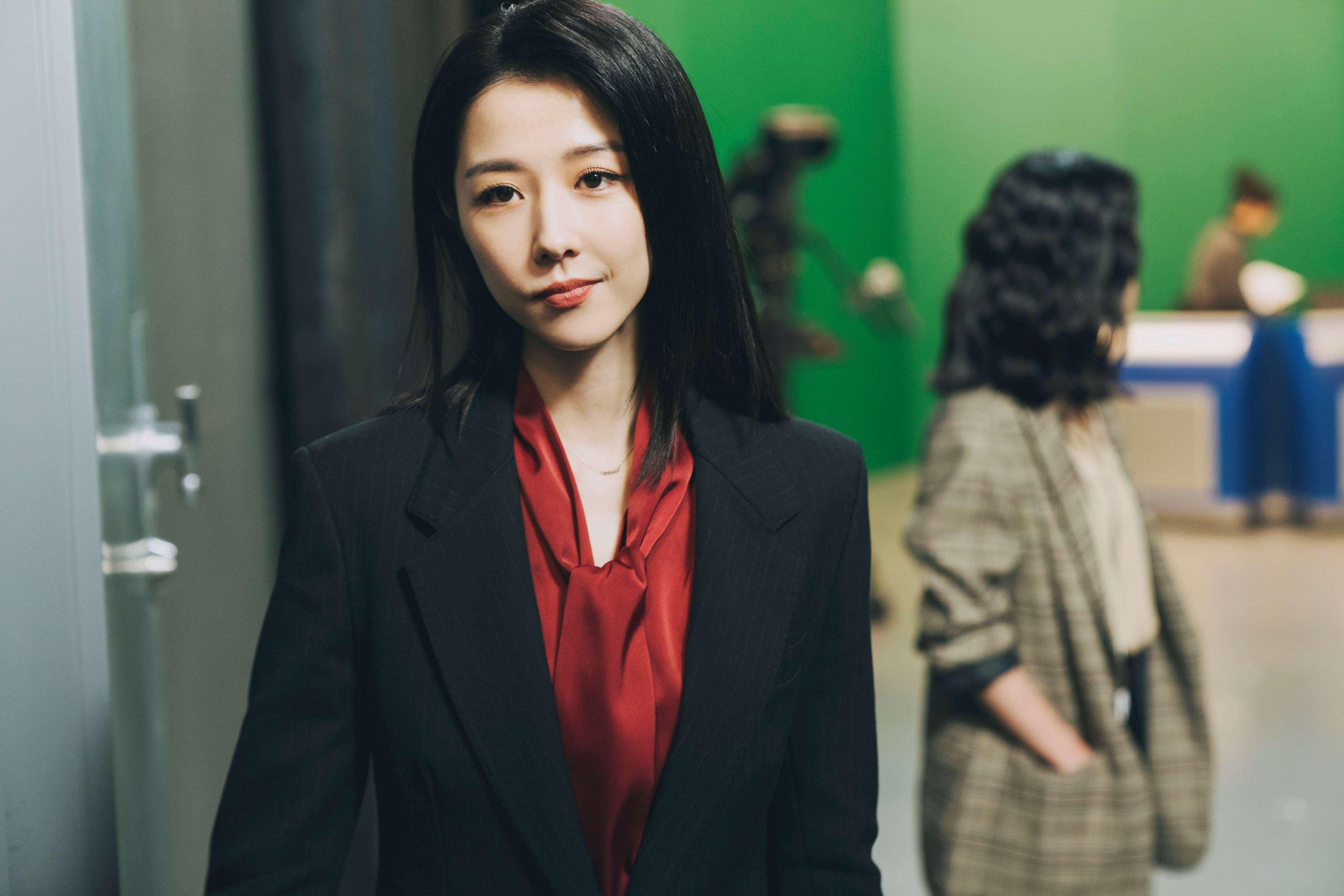邵雨薇新作《惡女》飾演女主播,戲中挑戰大尺度床戲。(圖/高雄電影節提供)