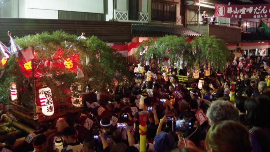 日本祭典意外！男慘遭2噸山車夾死　嚇壞現場觀眾