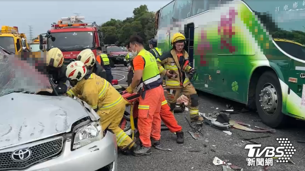 竹科員旅國道4死!主管還原「煉獄經過」:睡到一半被拋飛