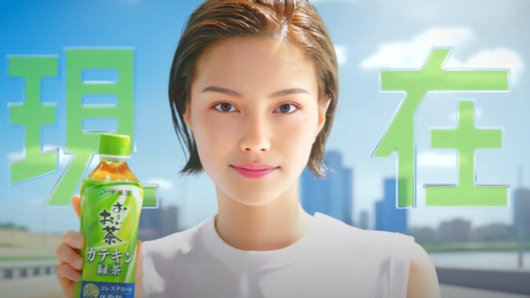 電腦真的來搶工作　日本飲料商首支AI女星廣告