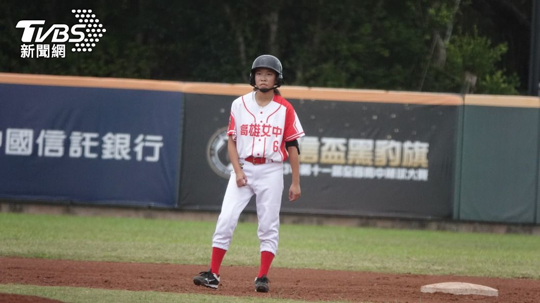 黑豹旗雄女許湘宜敲隊史首安 自曝蹲捕漏球傻掉