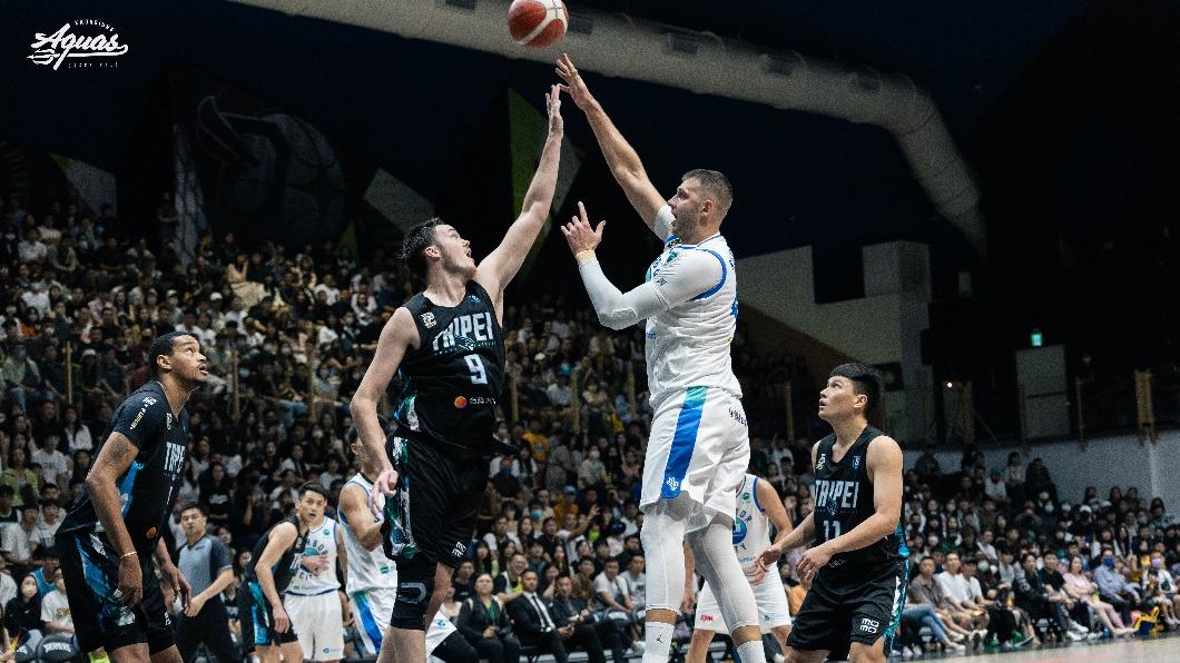王者之爭!職籃跨聯盟人氣球隊交流賽 海神逆轉3連霸勇士