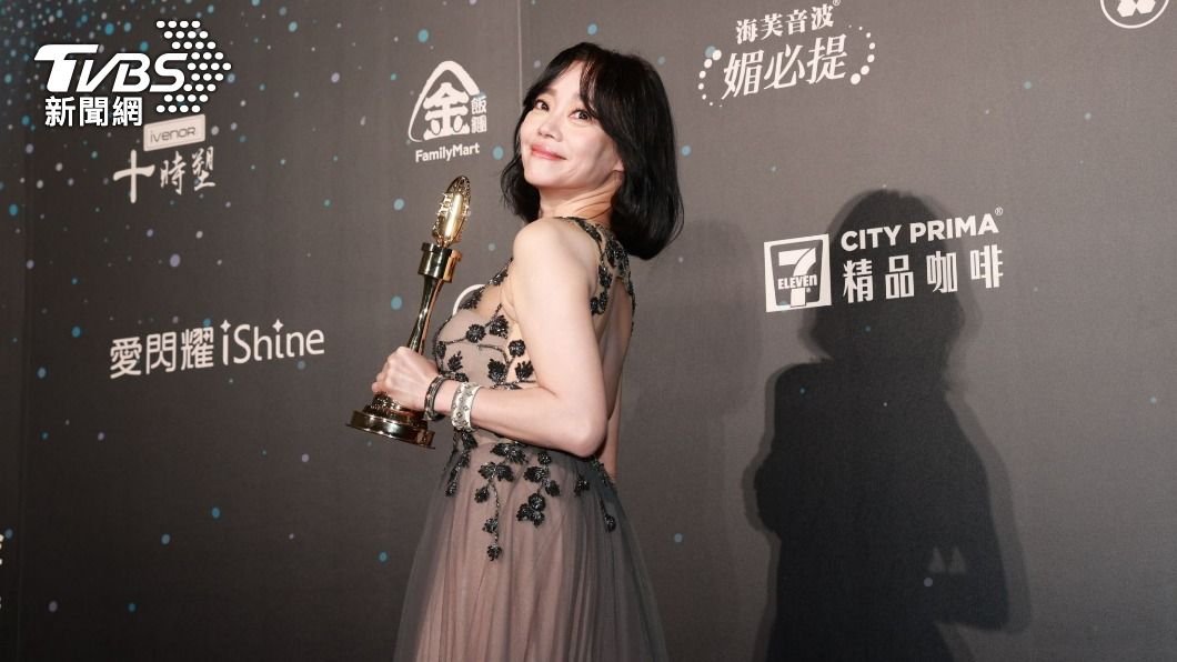 金鐘58/范瑞君奪女配角獎!賴佩霞偷溜進場「摃龜表情全被攝」