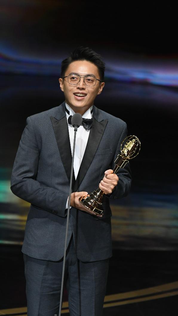 林君陽以《人選之人-造浪者》奪下迷你劇集導演獎。(圖/三立提供)