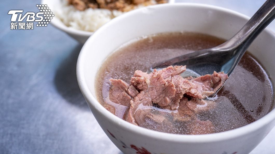 牛肉湯幾乎是台南的必點美食。(示意圖/Shutterstock達志影像)