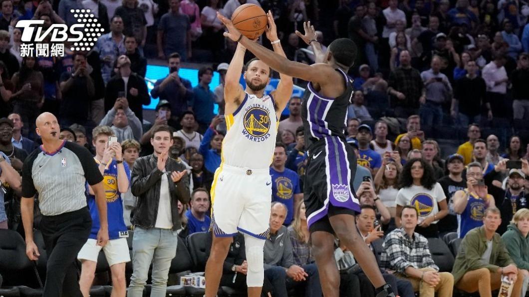 柯瑞為NBA收入第二名球員。（圖／達志影像美聯社）