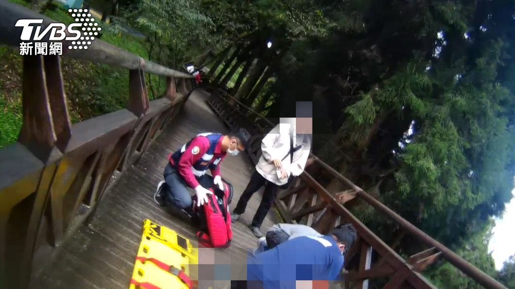 雲林男開車獨遊阿里山　突倒臥步道送醫搶救不治