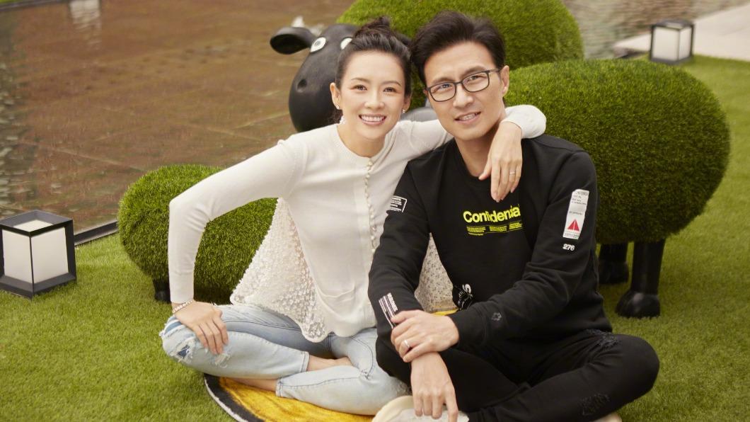 兩人過去時常在微博分享合照。(圖/翻攝自汪峰微博)