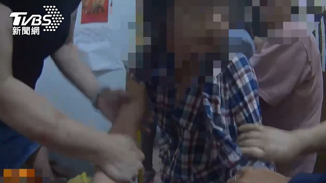 惡鄰纏身！新北女長期被按鈴騷擾  上門理論遭鄰居砍