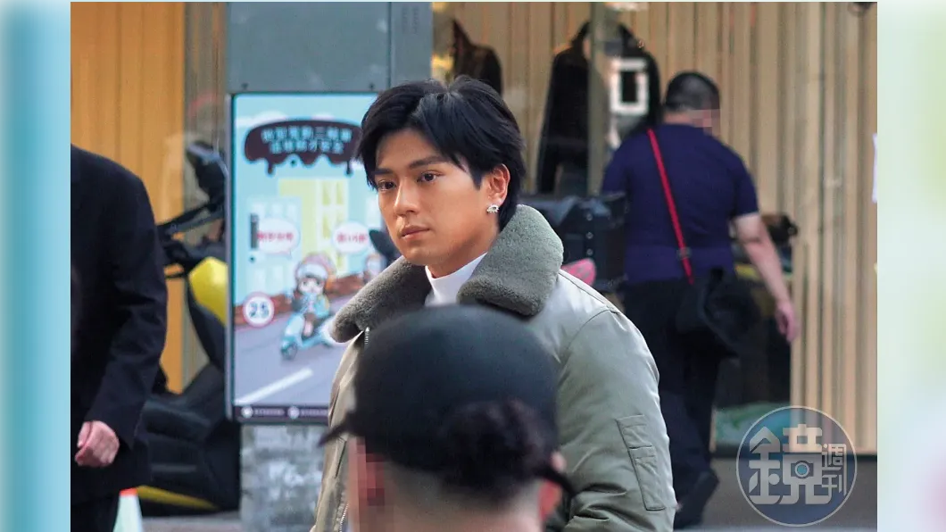 索隆快閃台北街頭！新田真劍佑驚喜同框「金鐘女星」全被拍