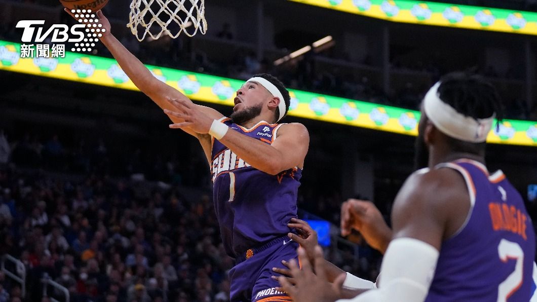 NBA/勇士五小頻遭打點!對轟太陽掀隱憂 布克32分領太陽奪勝