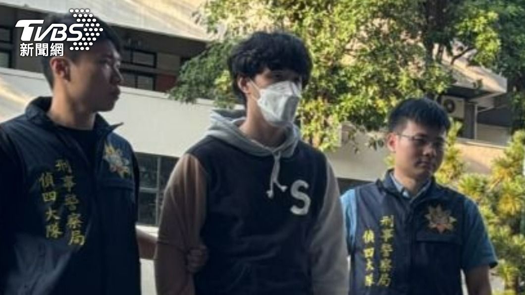 SBL超級籃球聯賽球員吳季穎,18日士林地檢署約談到案說明。(資料圖/李昱菫攝)