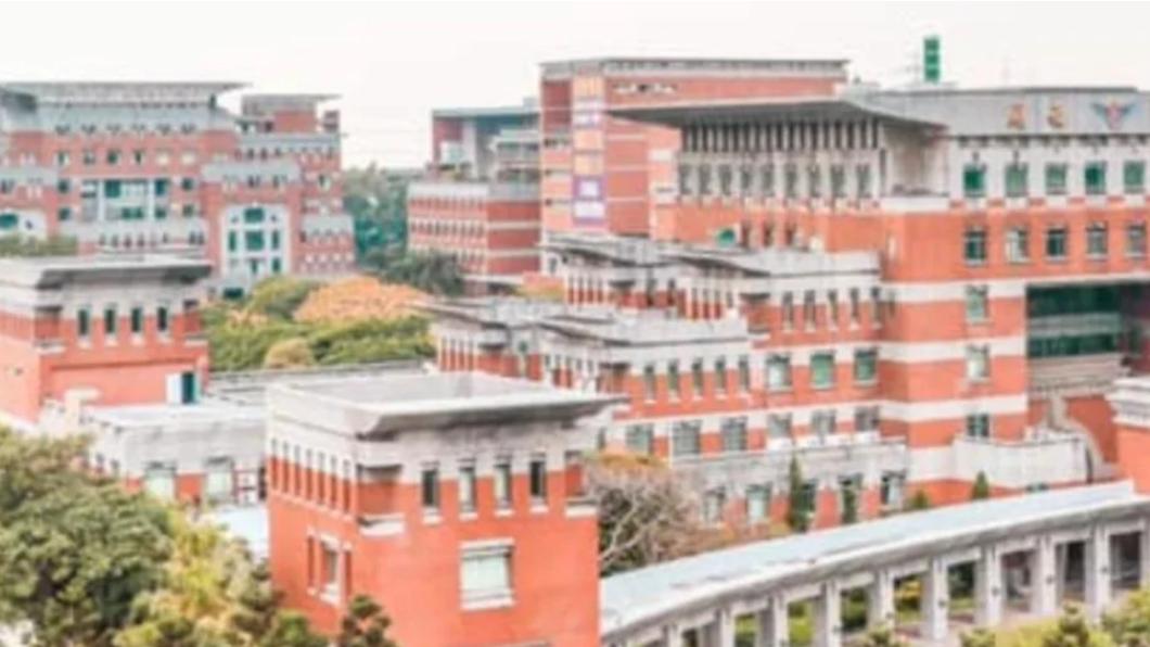 權姓男子在開南大學墜樓亡。（圖／翻攝開南大學臉書）
