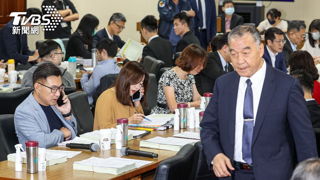 潛艦國造預算未被凍結 邱國正感激:踏出這一步不容易