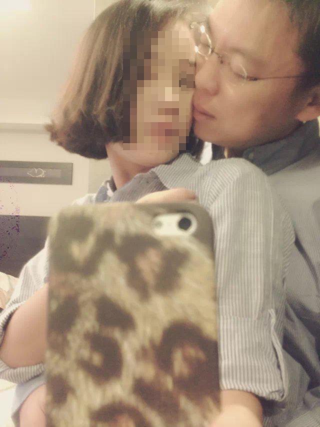 照片中的趙天麟,表情相當忘我。(圖/翻攝自網路)