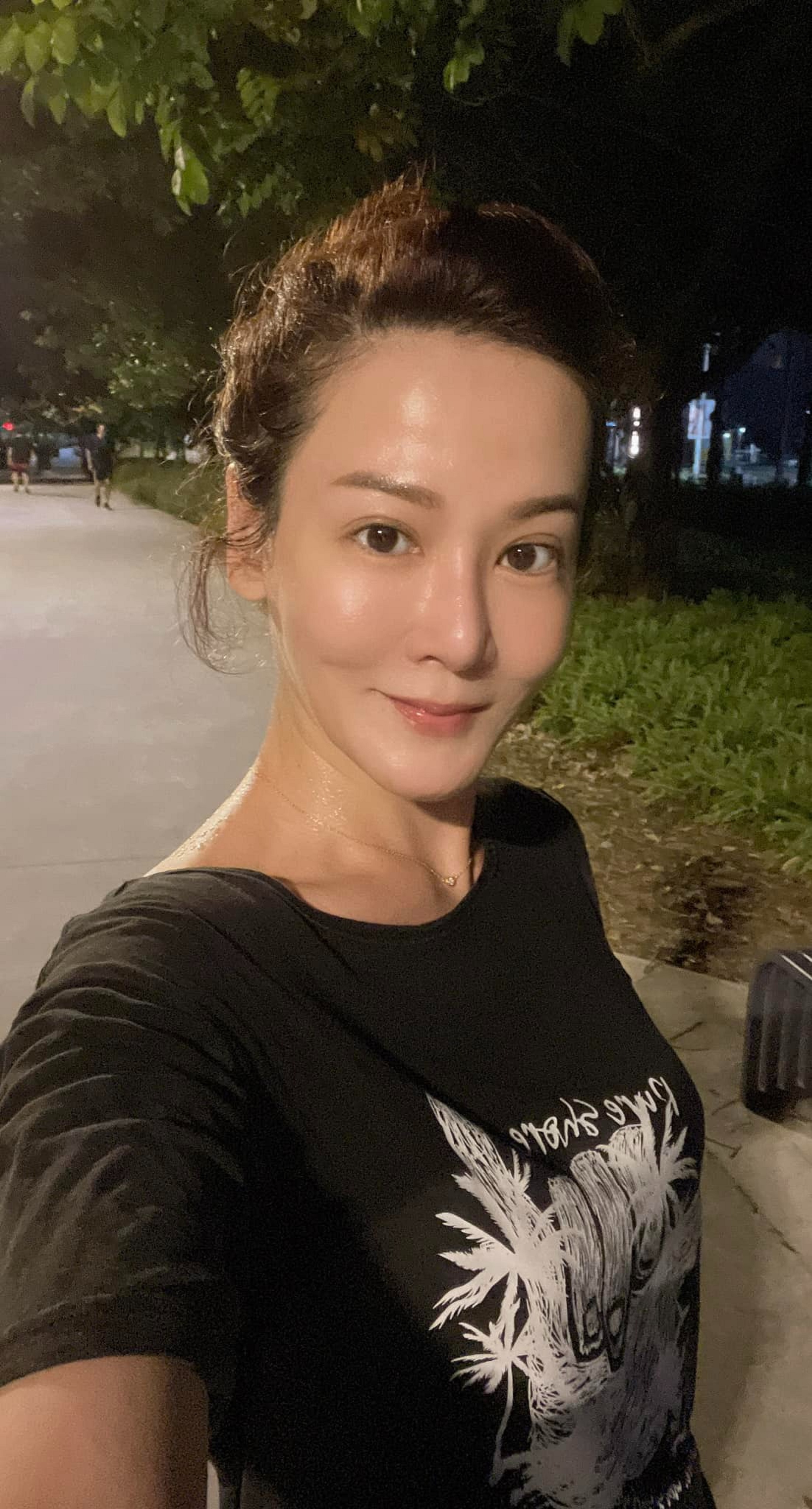 邱琦雯養成跑步習慣,氣色越來越好。(圖/艾迪昇傳播提供)