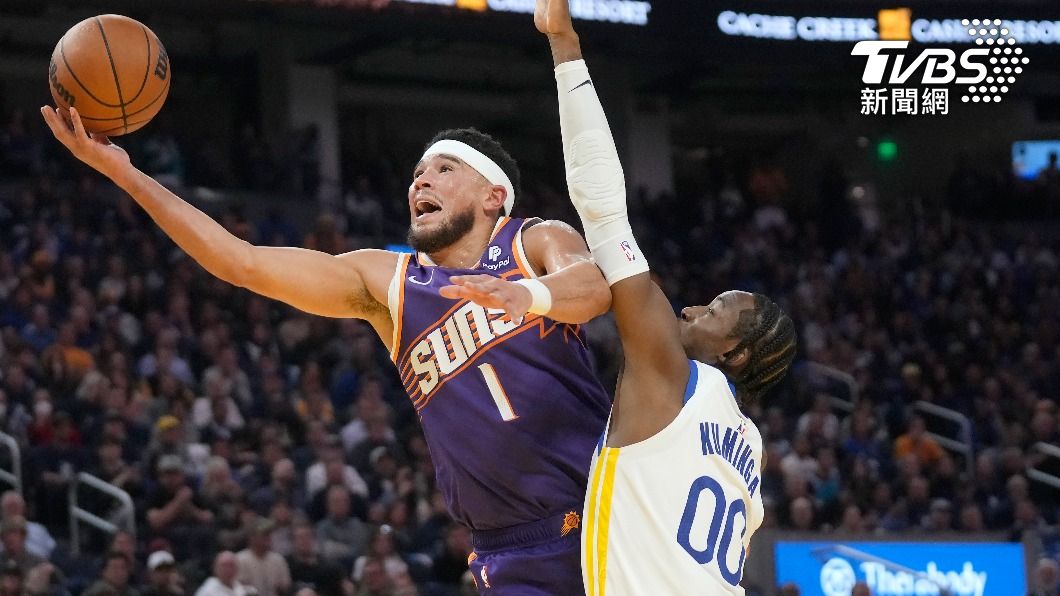 NBA/太陽傷兵+1!布克「開幕戰扭傷左腳」 預估歸隊時間曝光