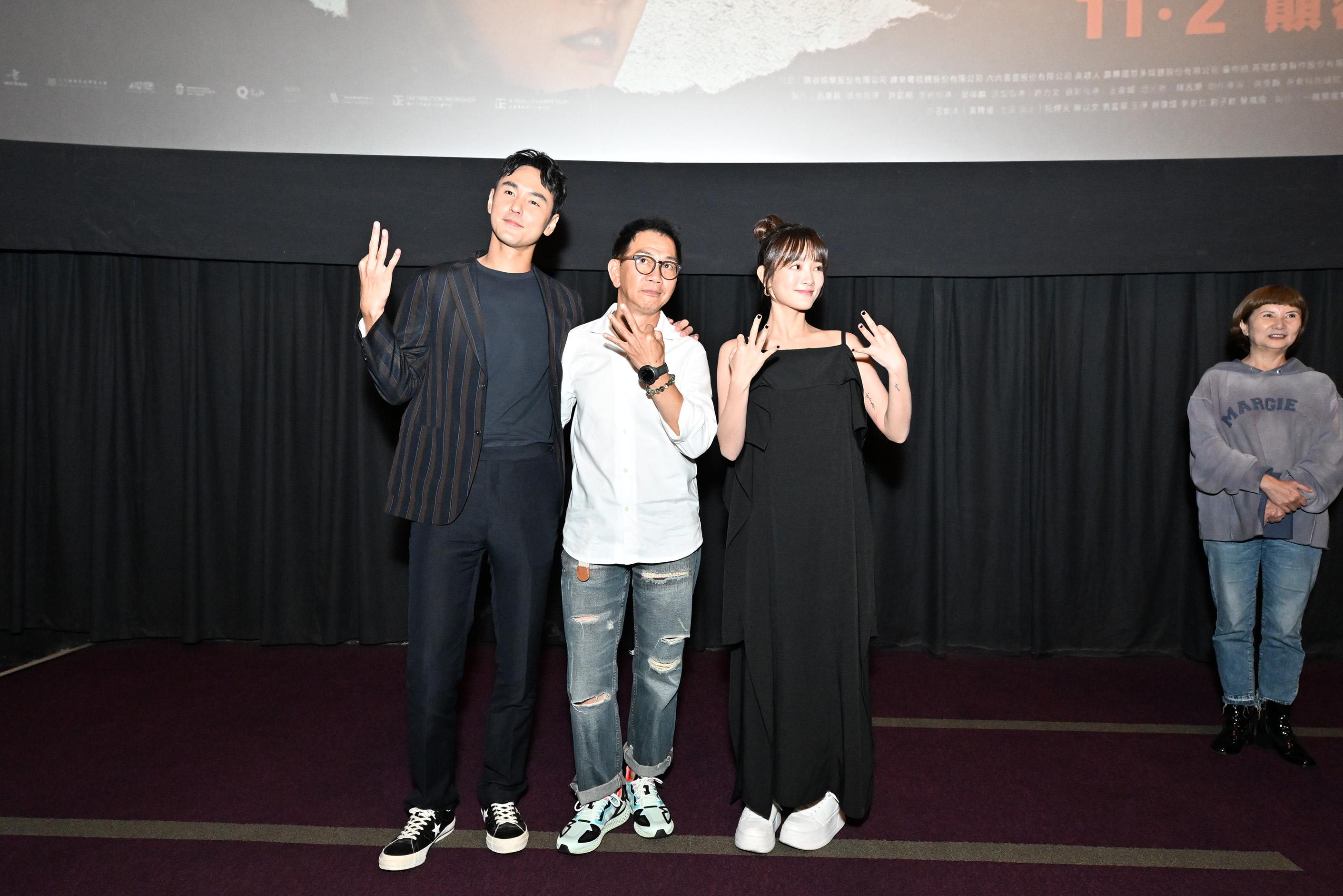 與小天在戲中多次交手的通緝犯「香港仔」袁富華，首次拍攝動作戲，亦拳拳到肉亦毫不怯場。（圖／牽猴子提供）