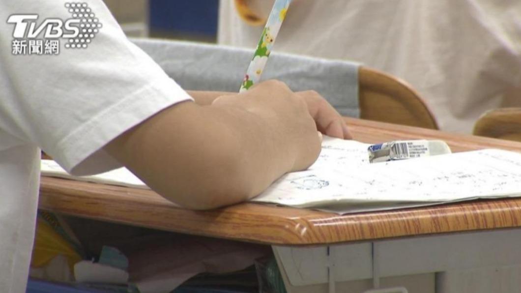 網友表示有大陸人很佩服台人能寫出繁體字。(示意圖/TVBS資料畫面)
