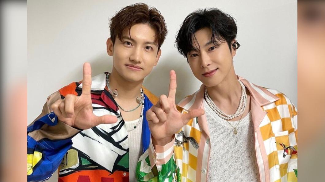 東方神起的昌珉、允浩也進入排行榜前十名。(圖/翻攝自IG)