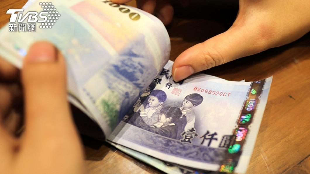 家長認為該校畢旅收費太高。(示意圖,與本文無關/shutterstock 達志影像)